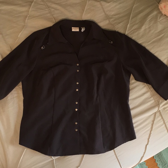 Shirt - Picture 2 of 5